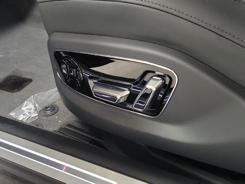 New 2027 Audi A8 L 3.0T AWD/4WD image 15