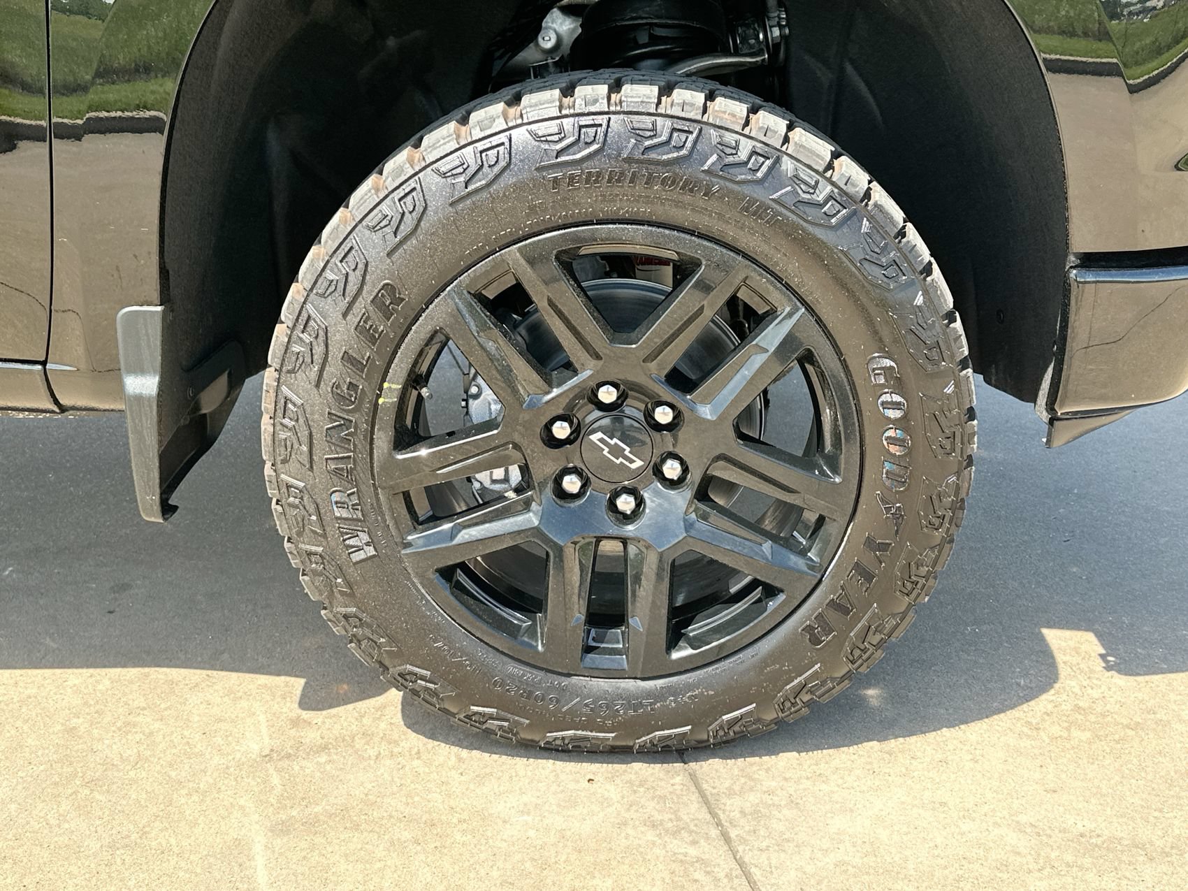 Used 2026 Chevrolet Silverado 1500 LT Trail Boss w/ LT Trail Boss Premium Package AWD/4WD image 10