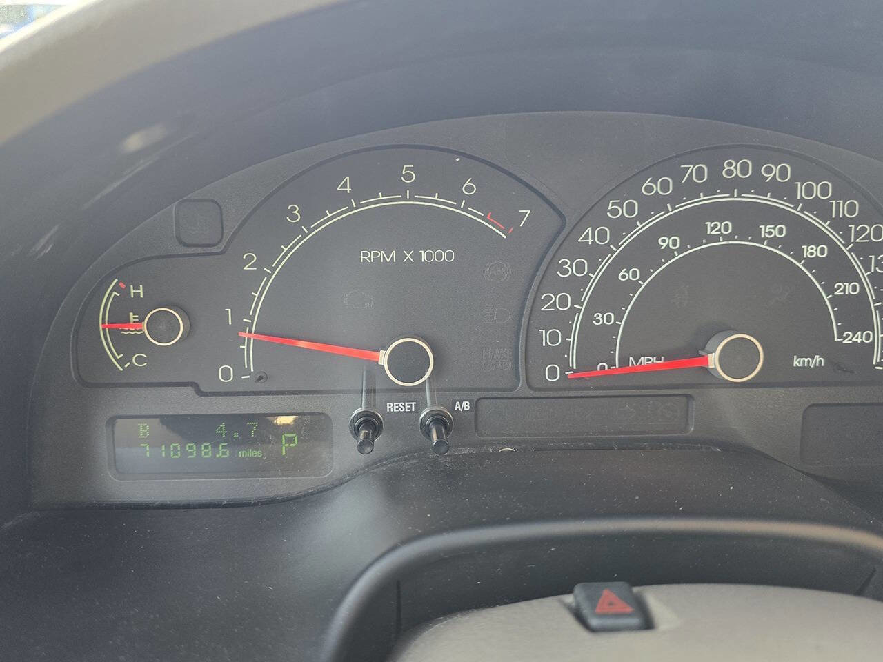 Used 2004 Lincoln LS image 31