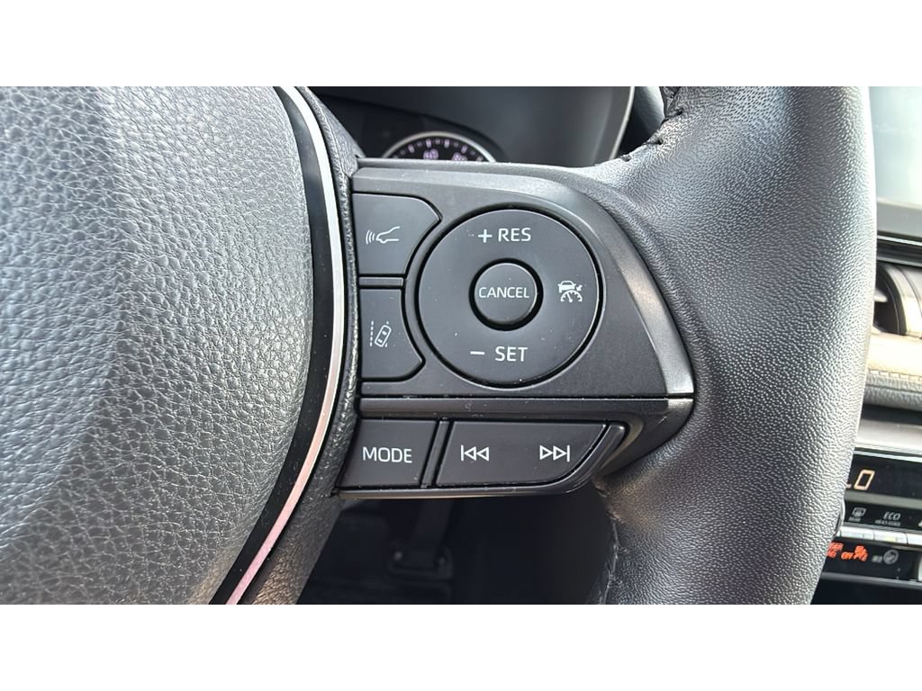 Used 2019 Toyota RAV4 XLE w/ Convenience Package AWD/4WD image 27