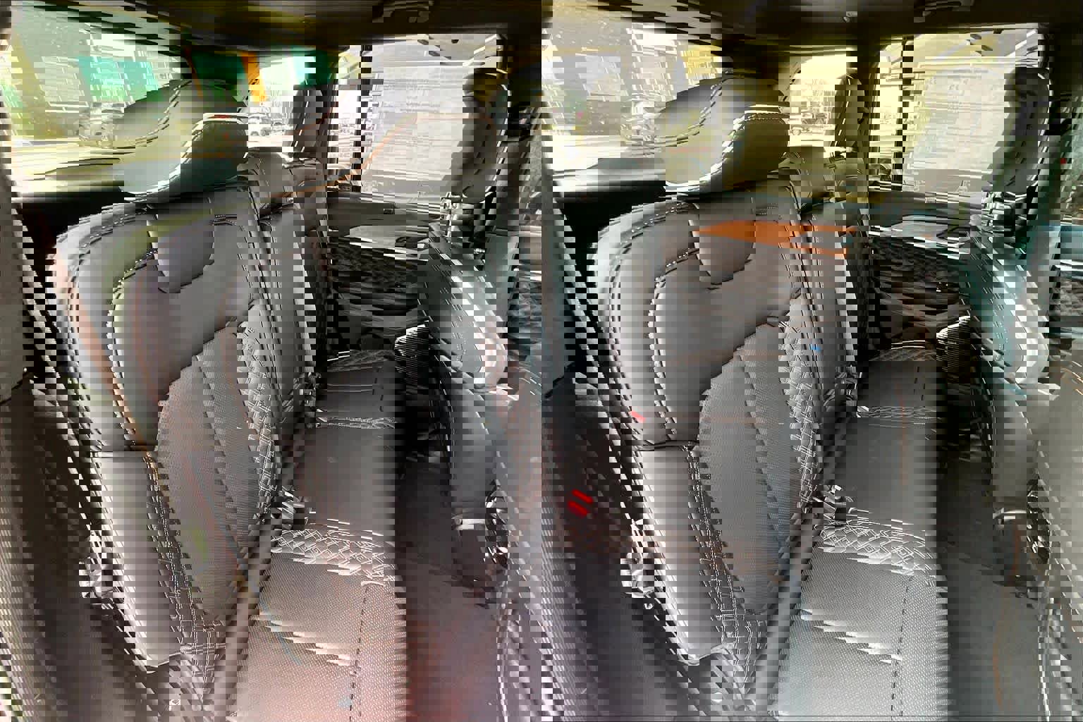 New 2026 Jeep Grand Cherokee Summit image 23