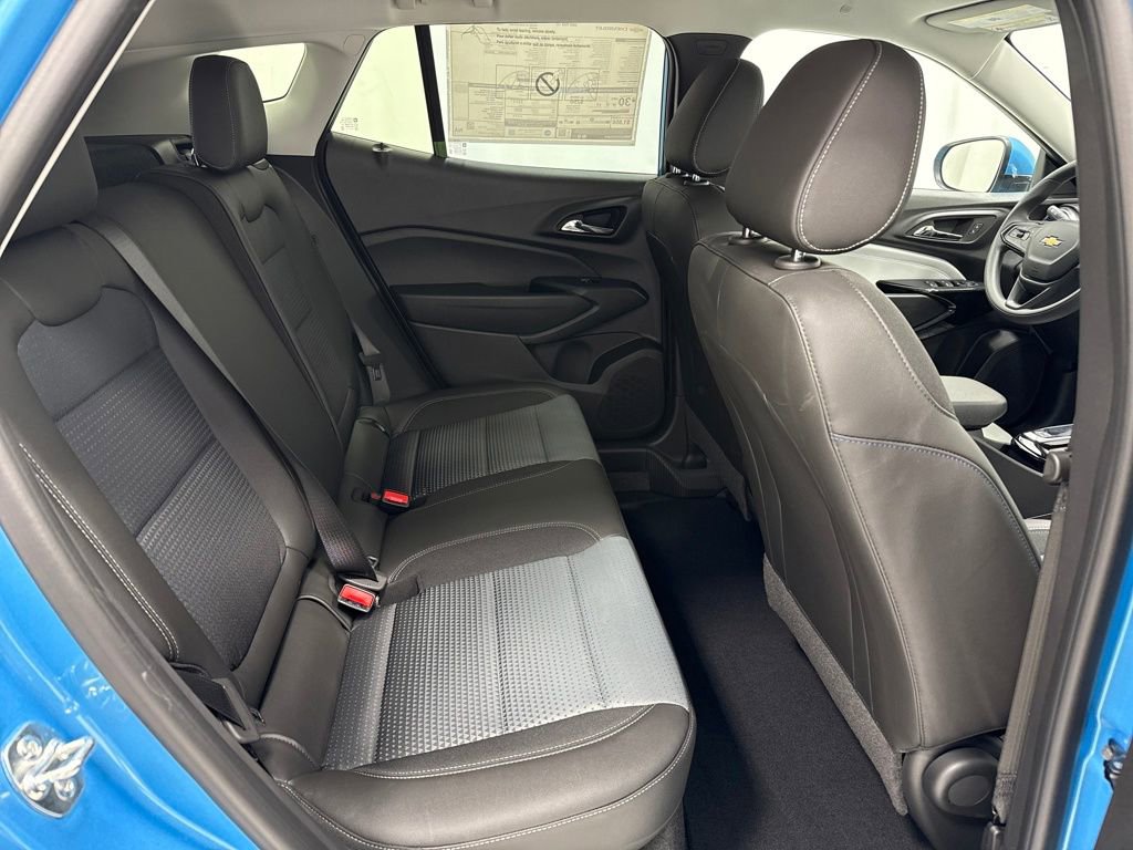 New 2026 Chevrolet Trax LT image 12