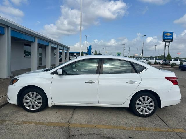 Used 2017 Nissan Sentra S FWD image 4