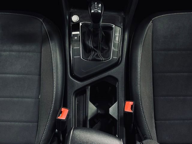 Used 2023 Volkswagen Taos SE w/ Panoramic Sunroof Package image 30