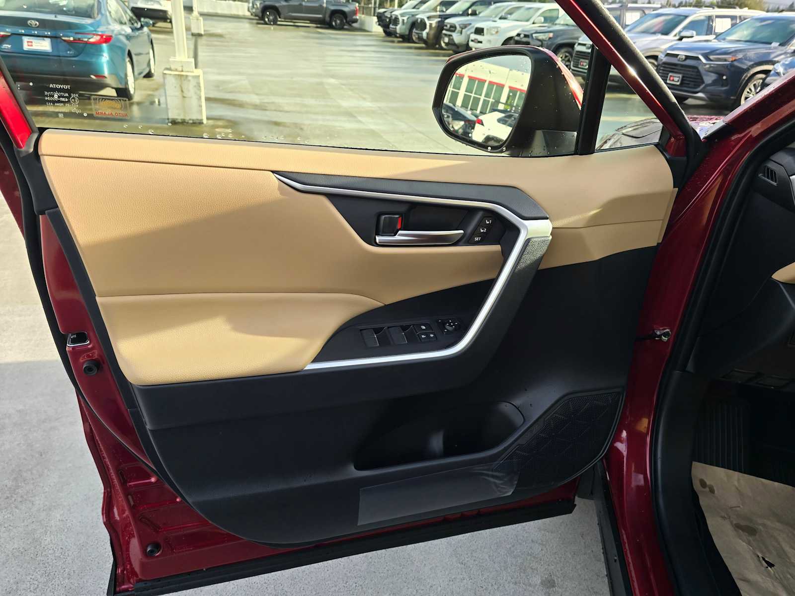 New 2025 Toyota RAV4 XLE Premium w/ Weather Package image 23