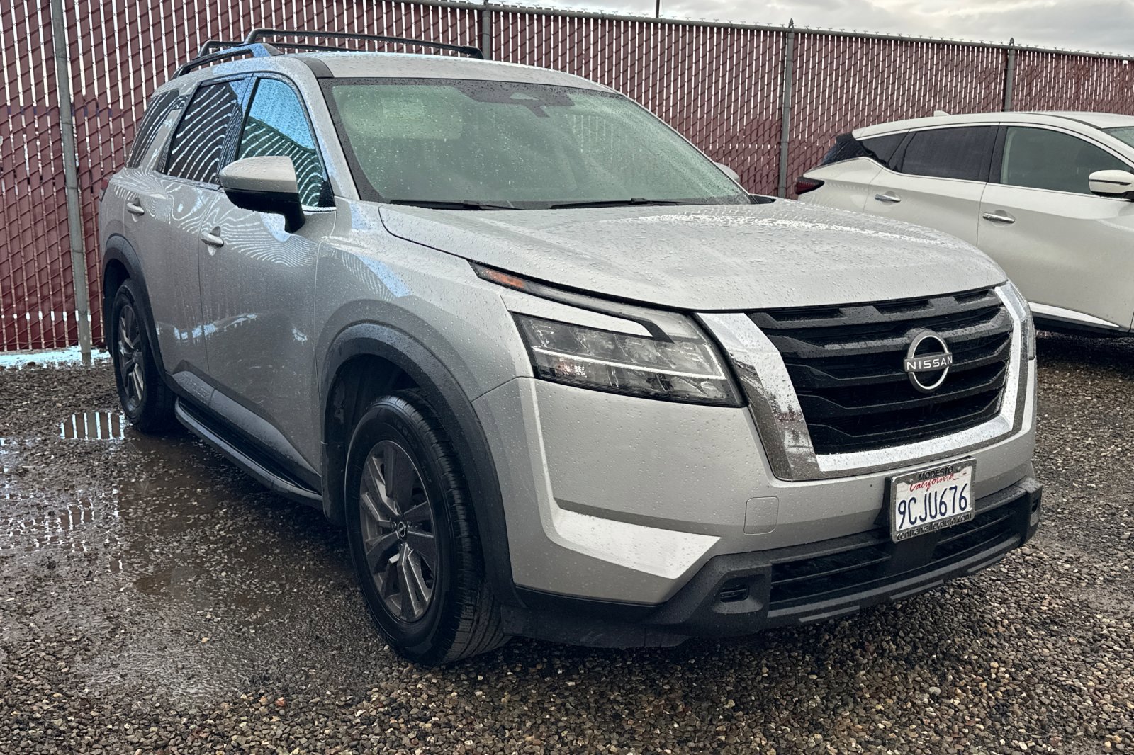 Used 2022 Nissan Pathfinder SV w/ Cargo Package image 2