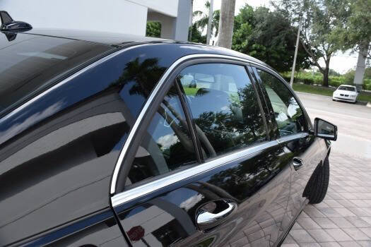 Used 2014 Mercedes-Benz E 250 BlueTEC Sedan image 30