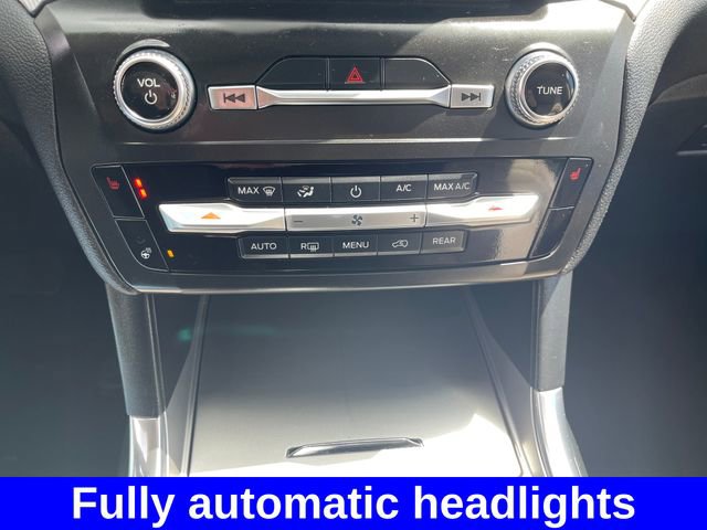 Used 2020 Ford Explorer XLT w/ Equipment Group 202A image 18
