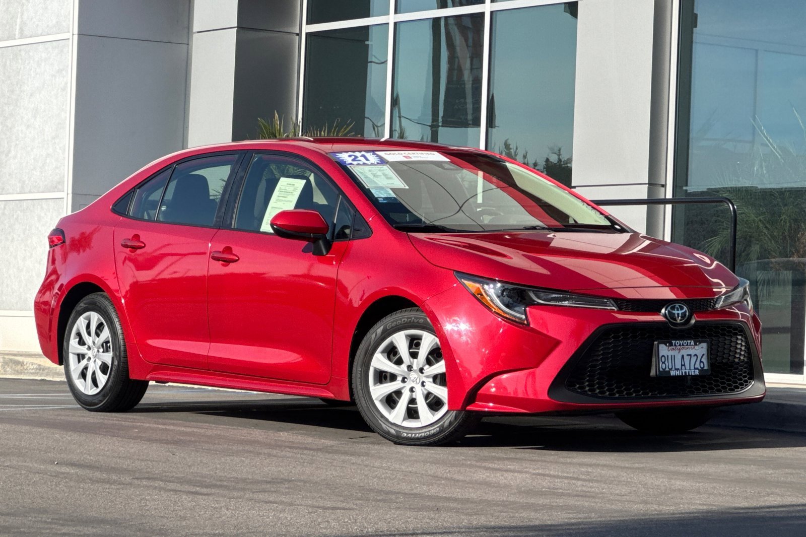 Certified 2021 Toyota Corolla LE image 2