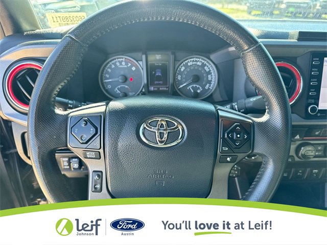 Used 2017 Toyota Tacoma TRD Off-Road image 15