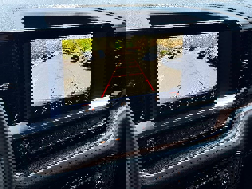 Used 2025 Chevrolet Silverado 1500 LT w/ All Star Edition Plus image 33