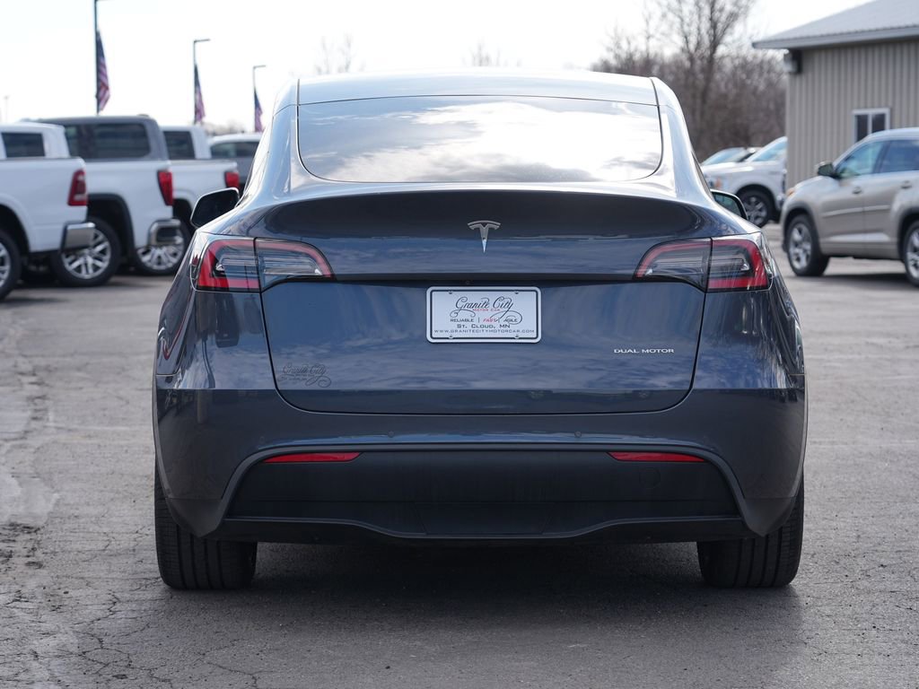 Used 2021 Tesla Model Y Long Range AWD/4WD image 4