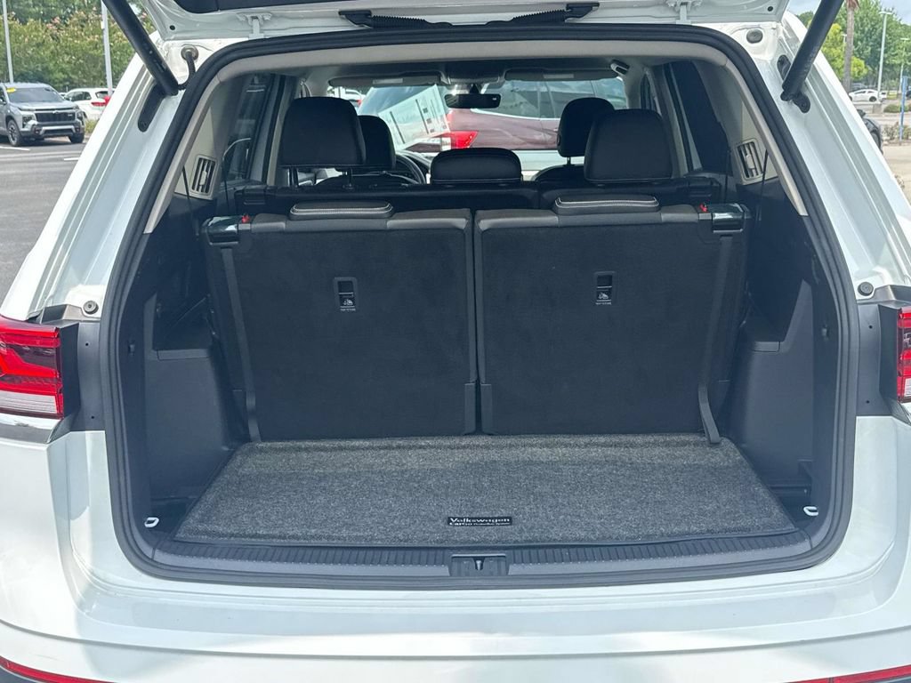 Used 2023 Volkswagen Atlas SE FWD image 30