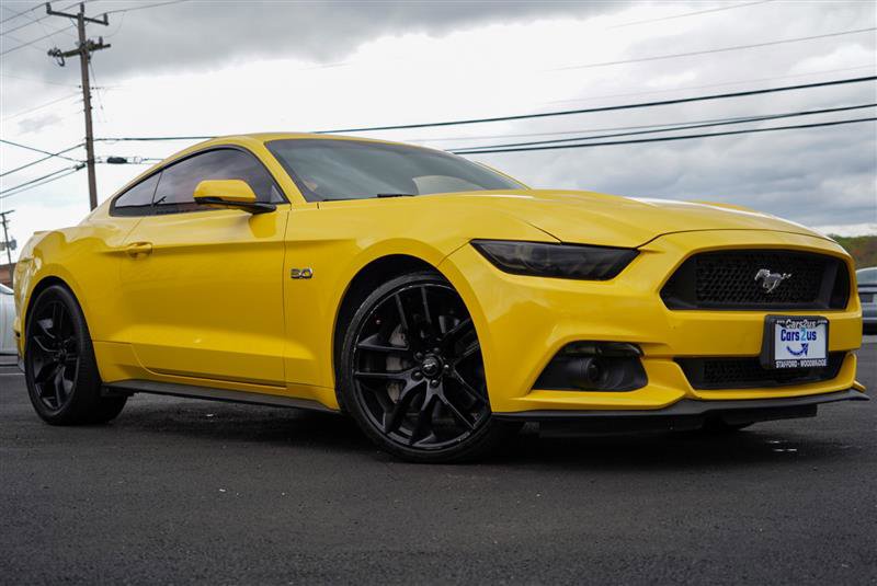 Used 2015 Ford Mustang GT Premium image 9