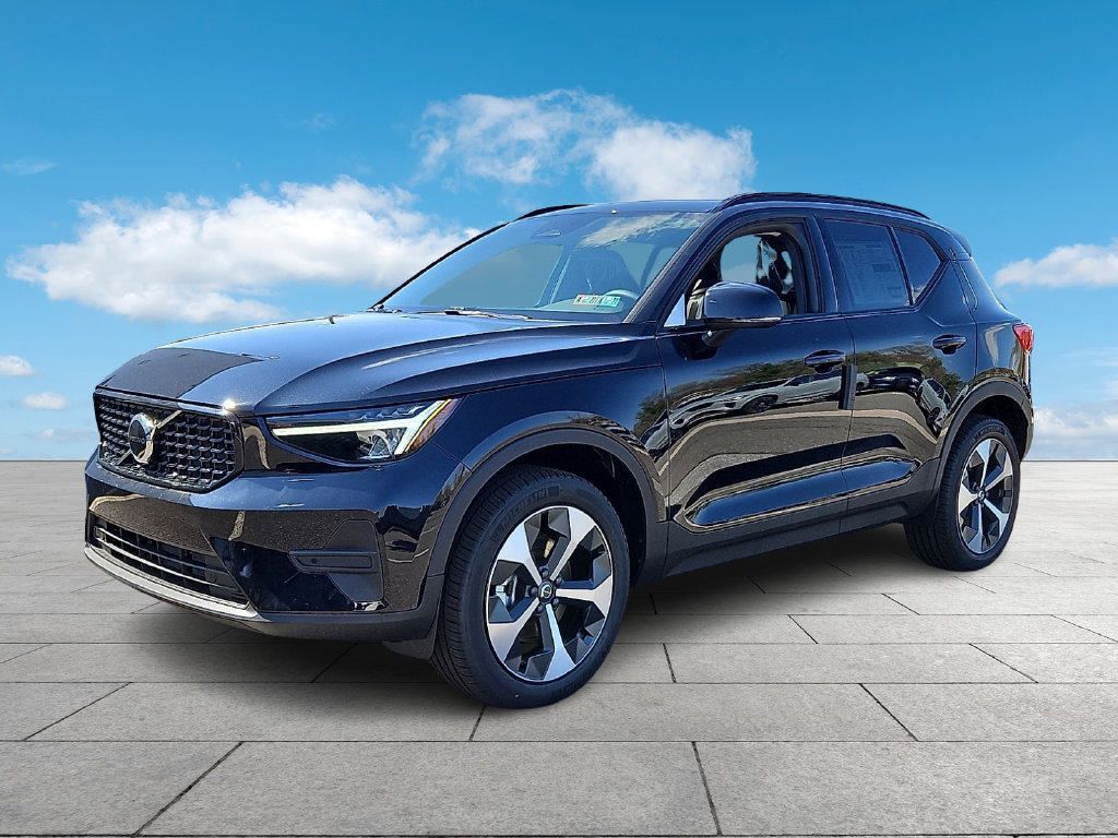 New 2026 Volvo XC40 B5 Core w/ Climate Package AWD/4WD image 3