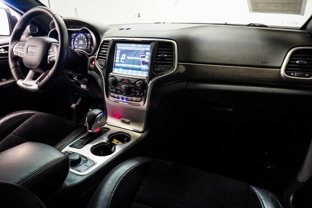 Used 2018 Jeep Grand Cherokee Trackhawk AWD/4WD image 10