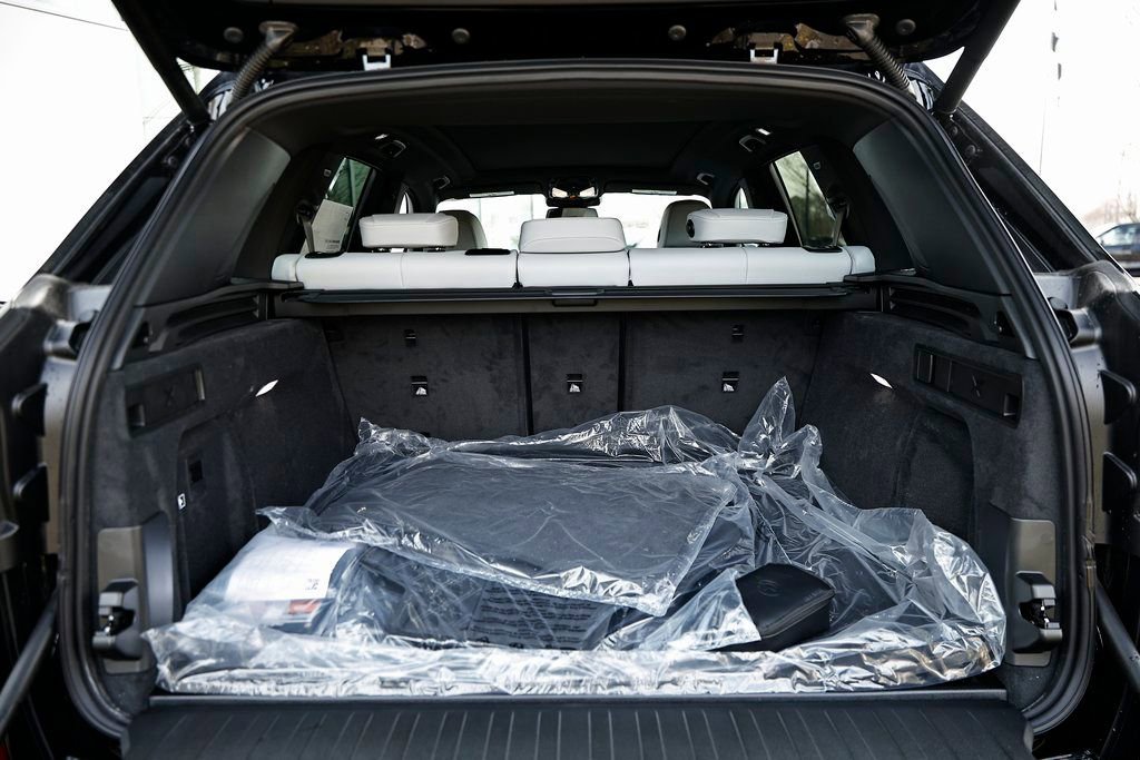 New 2026 BMW X5 xDrive40i w/ M Sport Package image 29