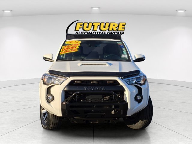 Certified 2024 Toyota 4Runner TRD Off-Road Premium AWD/4WD image 2