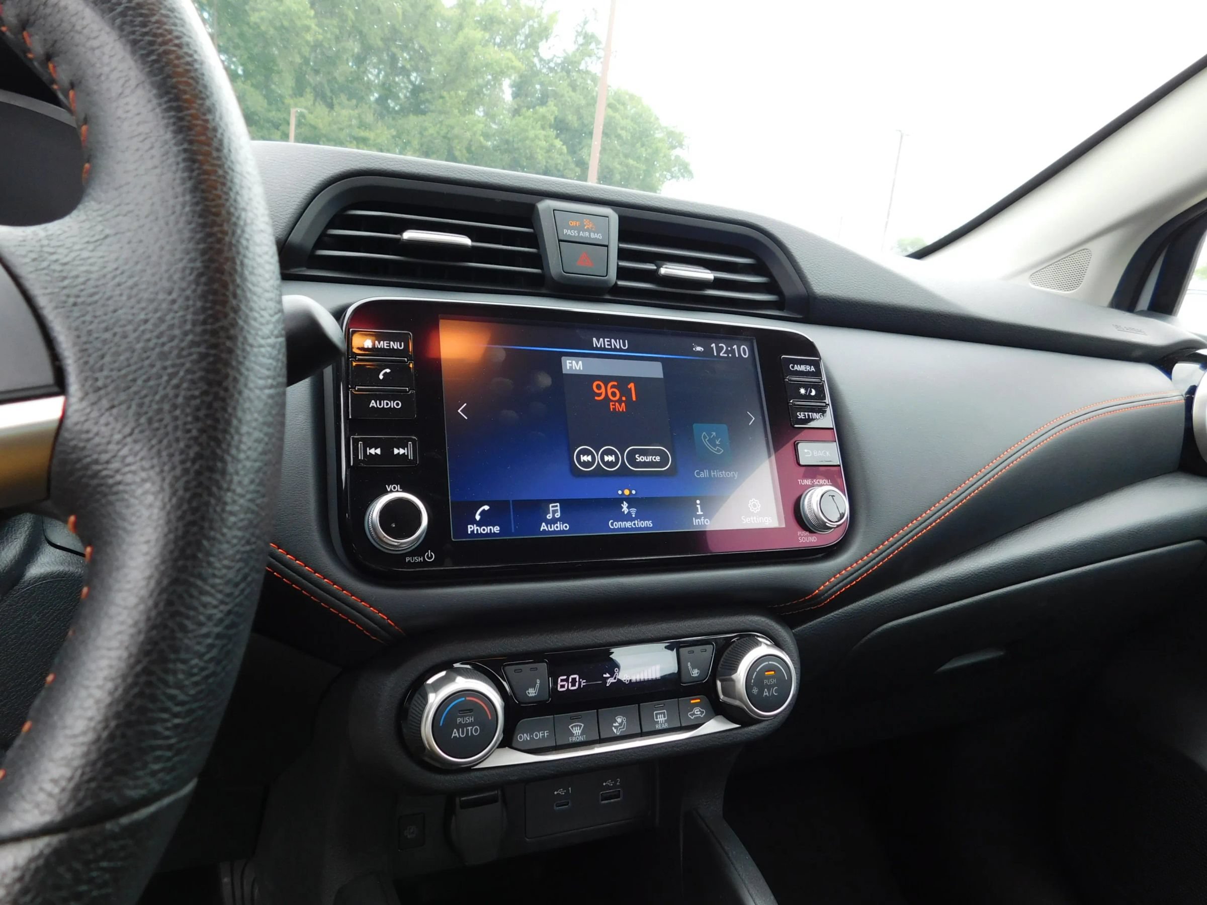 Used 2025 Nissan Versa SR w/ Trunk Package FWD image 16