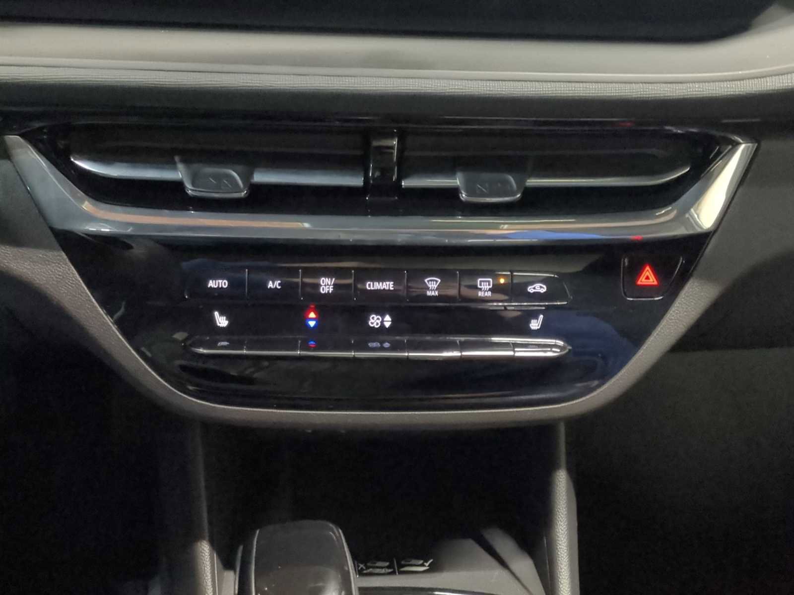 Used 2025 Buick Envista Avenir image 29