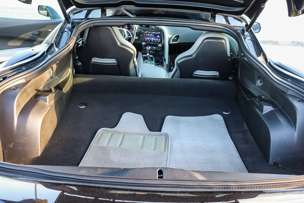 Used 2019 Chevrolet Corvette Z06 RWD image 25