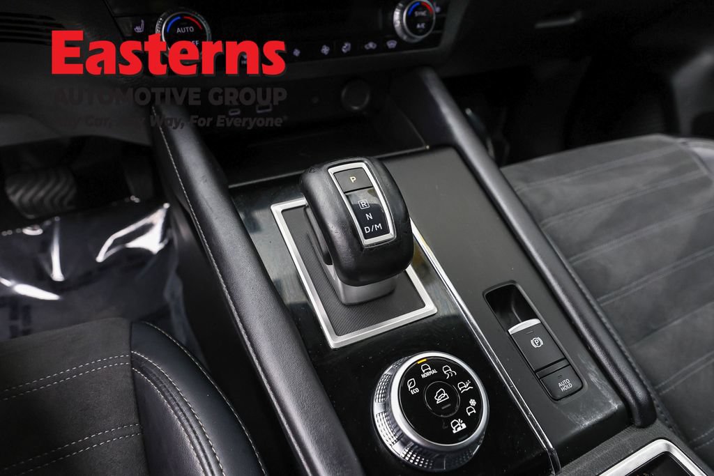 Used 2024 Mitsubishi Outlander SE AWD/4WD image 13