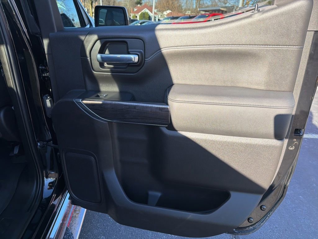 Certified 2021 Chevrolet Silverado 1500 LTZ w/ Technology Package image 43