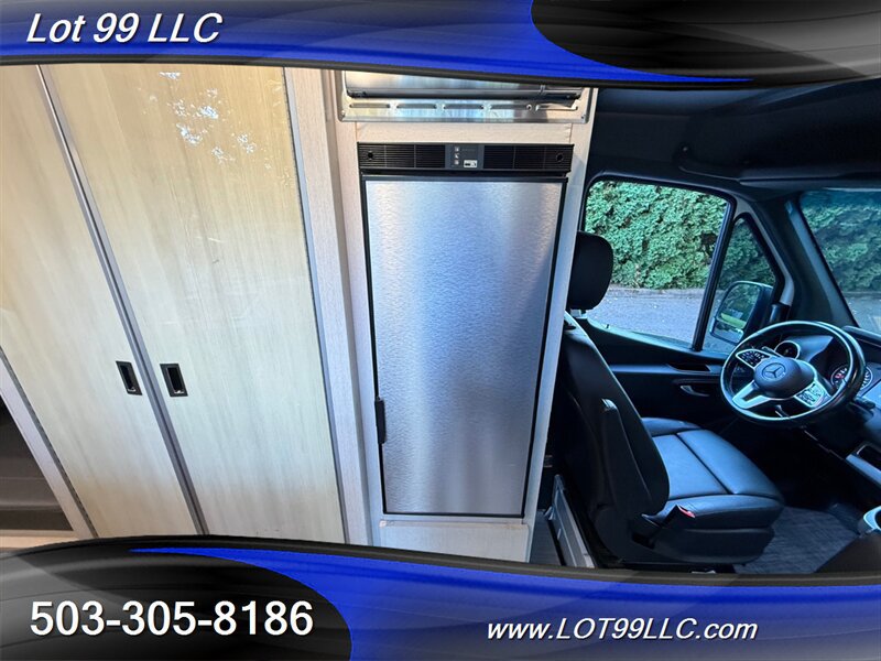 Used 2020 Mercedes-Benz Sprinter 2500 image 64