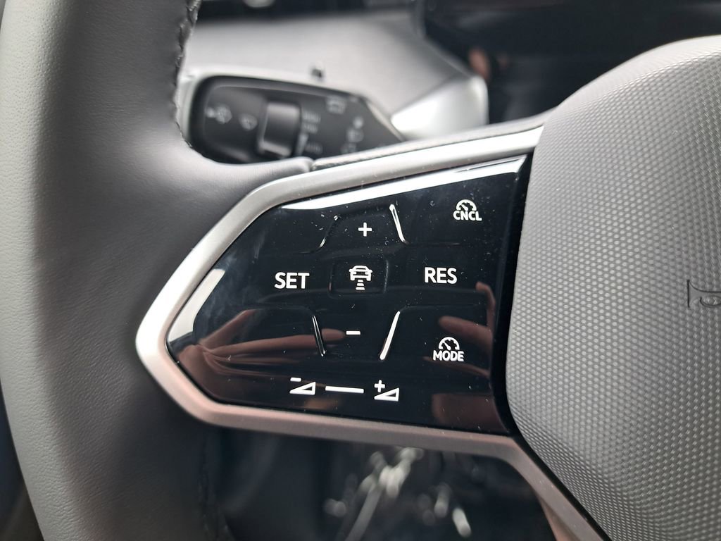 New 2025 Volkswagen ID. Buzz Pro S image 29