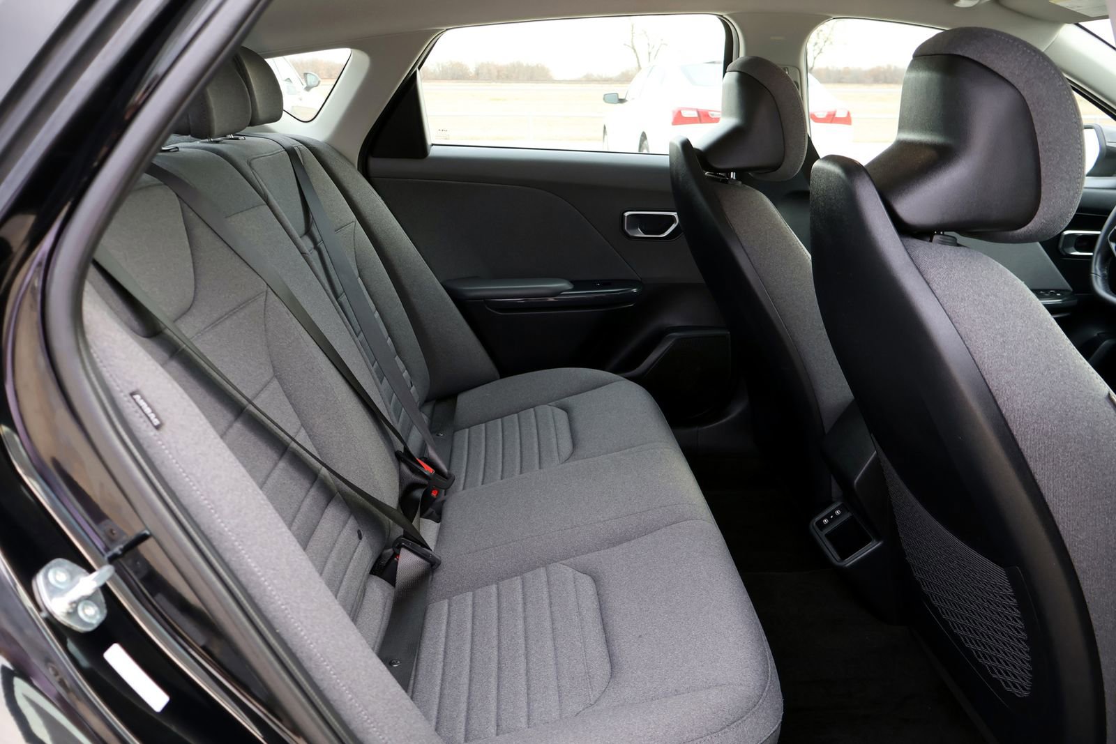 Used 2025 Kia K4 EX image 14