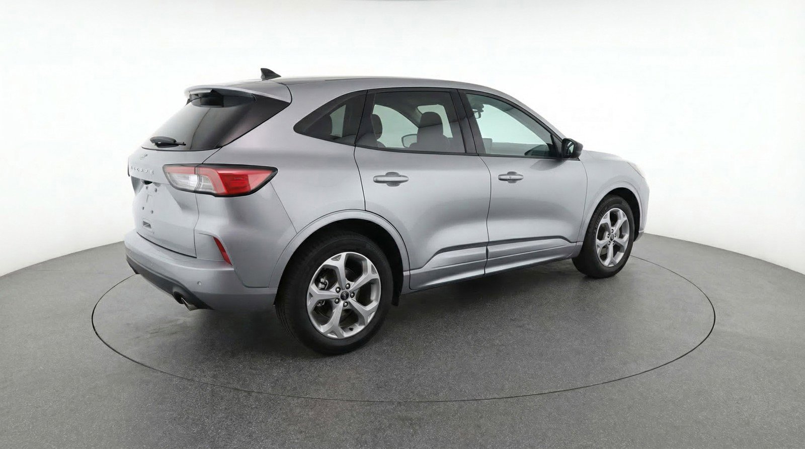 Used 2024 Ford Escape ST-Line FWD image 9
