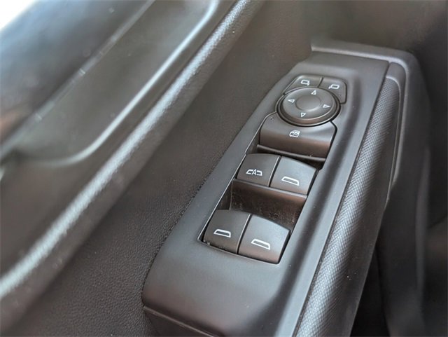 Used 2023 Chevrolet Silverado 1500 Custom image 32