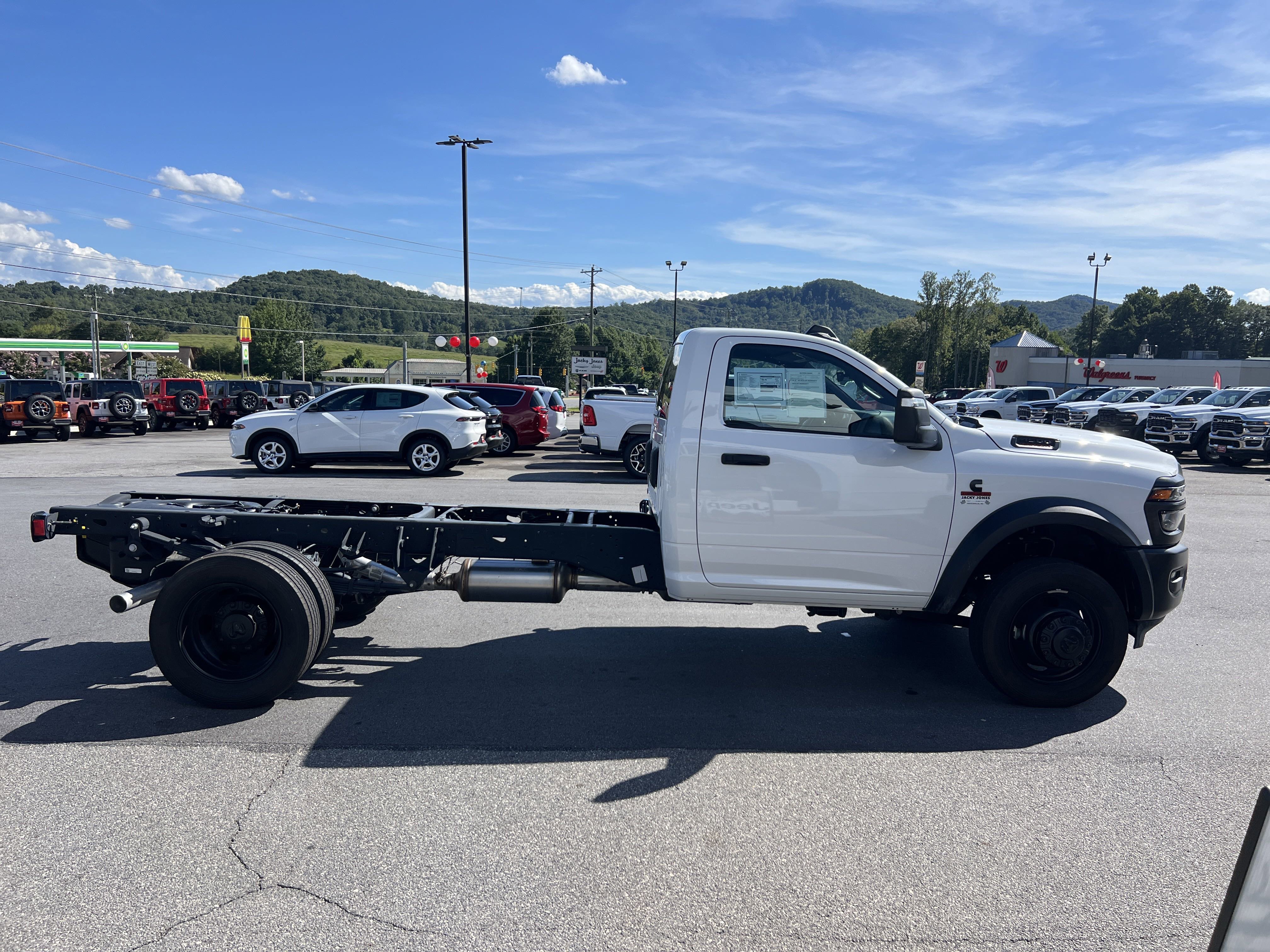 Used 2025 RAM 4500 Tradesman image 4