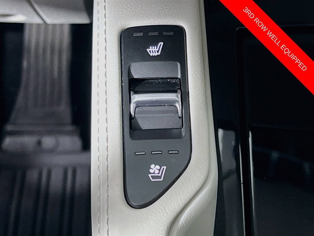 Certified 2023 Kia Telluride EX w/ EX Captain's Chair Package FWD image 21