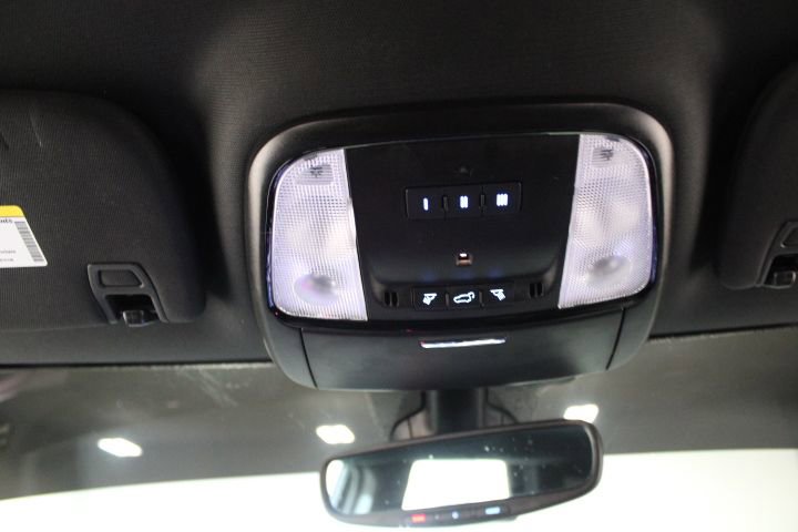 Used 2022 Dodge Durango R/T w/ Blacktop Package image 39