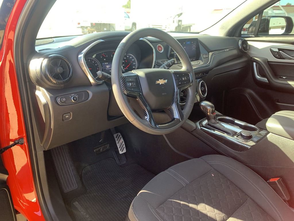 Used 2021 Chevrolet Blazer LT FWD image 14