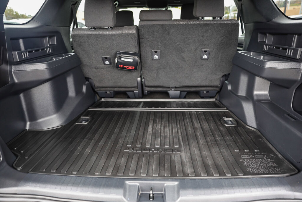 Certified 2025 Toyota 4Runner SR5 AWD/4WD image 27