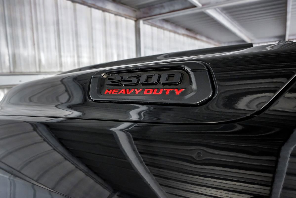 Used 2019 RAM 2500 Laramie w/ Black Appearance Package AWD/4WD image 53