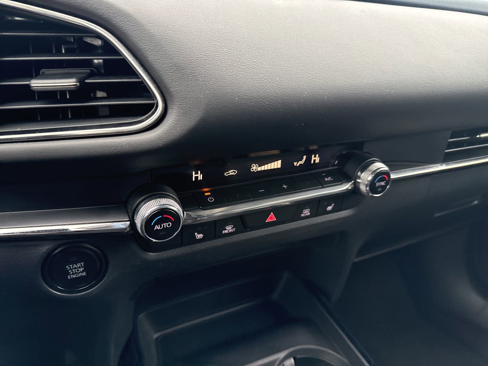 Used 2021 MAZDA CX-30 AWD 2.5 S w/ Preferred Package image 21