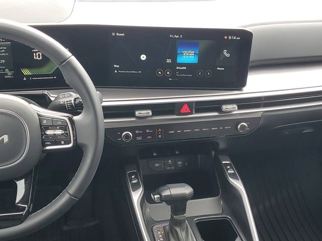 Certified 2025 Kia Sorento S image 13