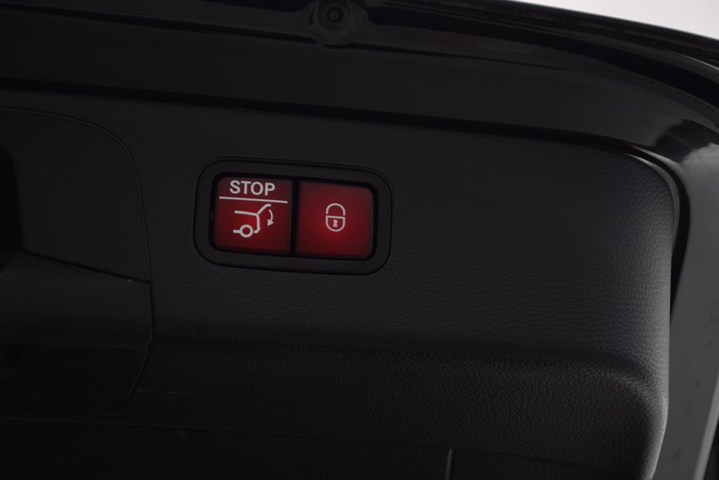 Certified 2022 Mercedes-Benz GLC 300 image 32