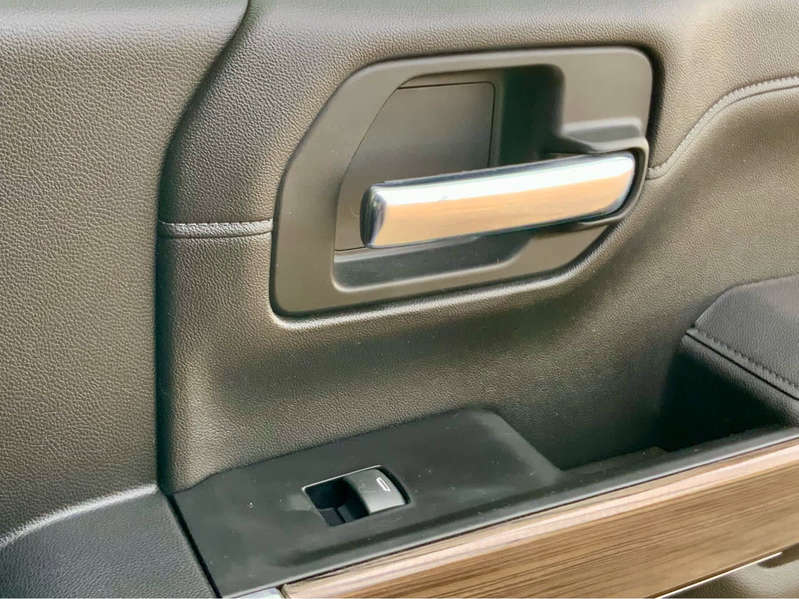 Used 2019 Chevrolet Silverado 1500 RST image 55