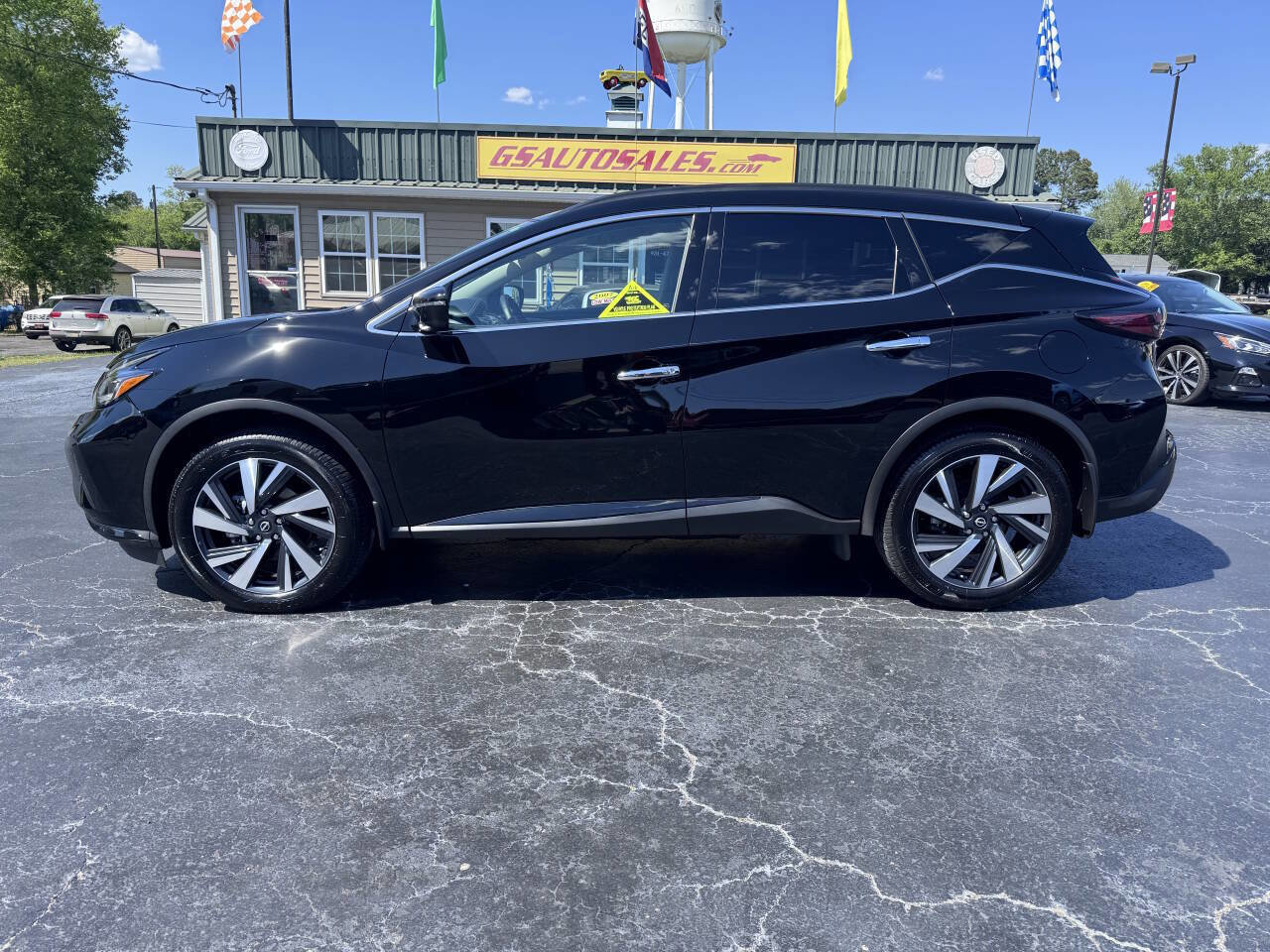 Used 2023 Nissan Murano SV w/ SV Midnight Edition Package AWD/4WD image 2