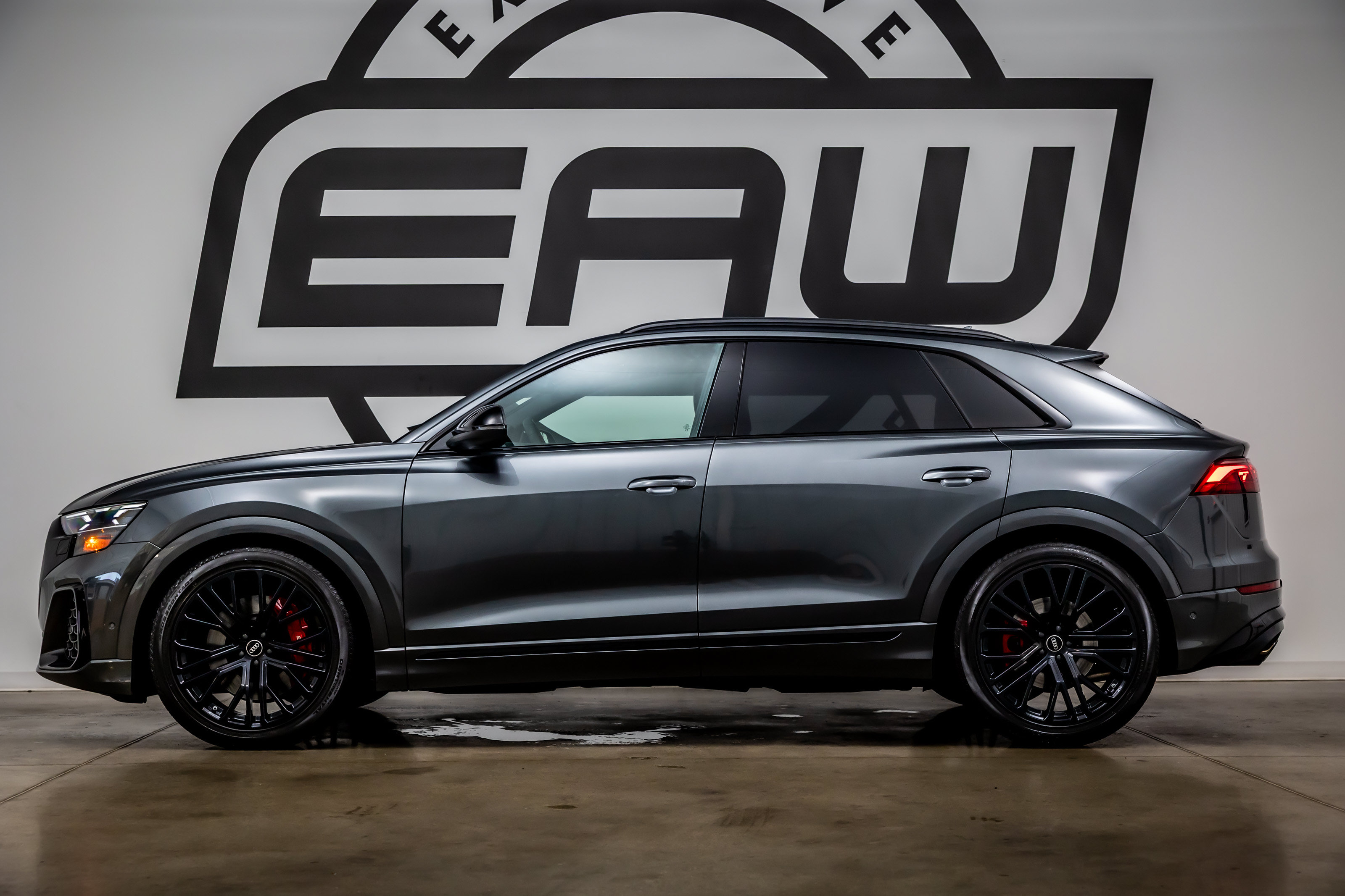 Used 2026 Audi SQ8 Prestige AWD/4WD image 6