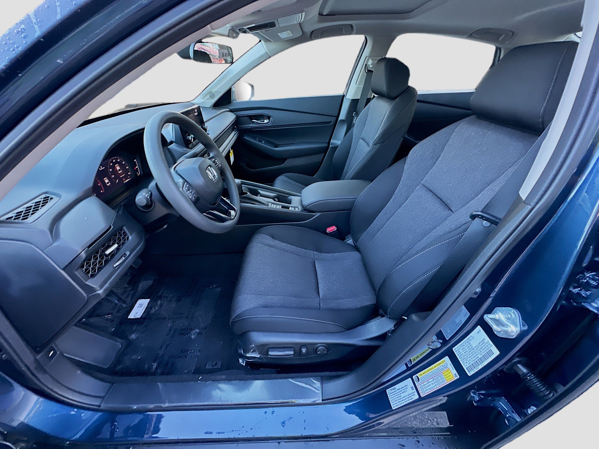 New 2025 Honda Accord SE image 15