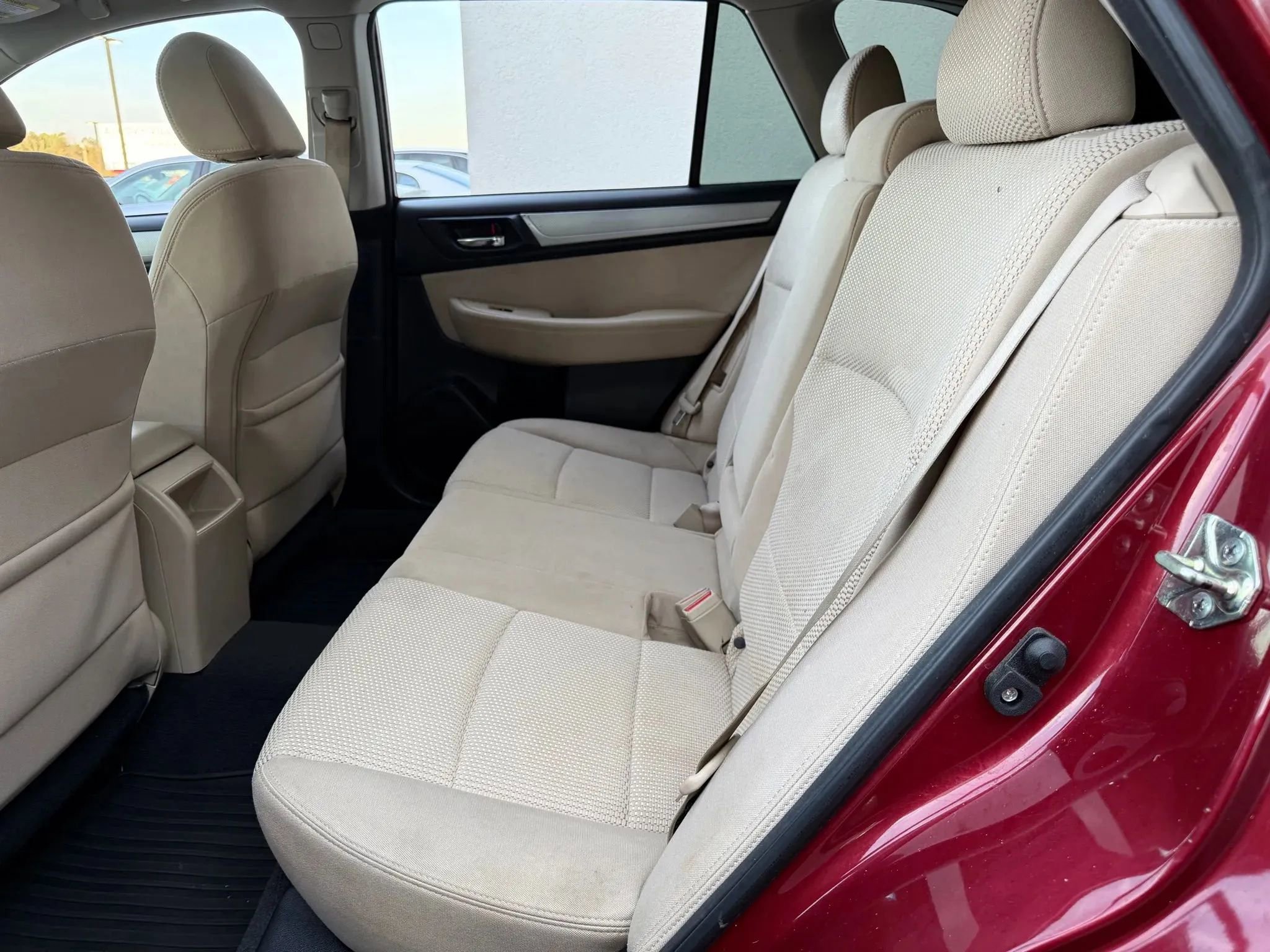 Used 2017 Subaru Outback 2.5i Premium image 21