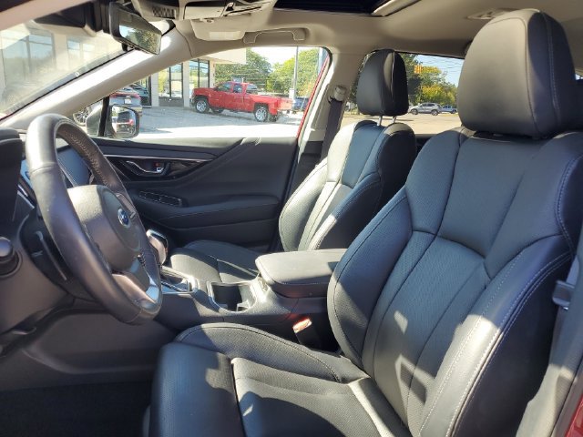Used 2024 Subaru Outback Touring AWD/4WD image 5