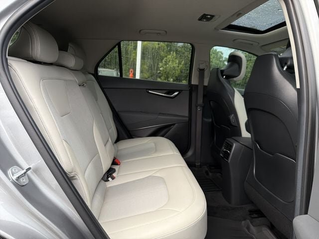 Used 2024 Kia Niro EX Touring FWD image 15
