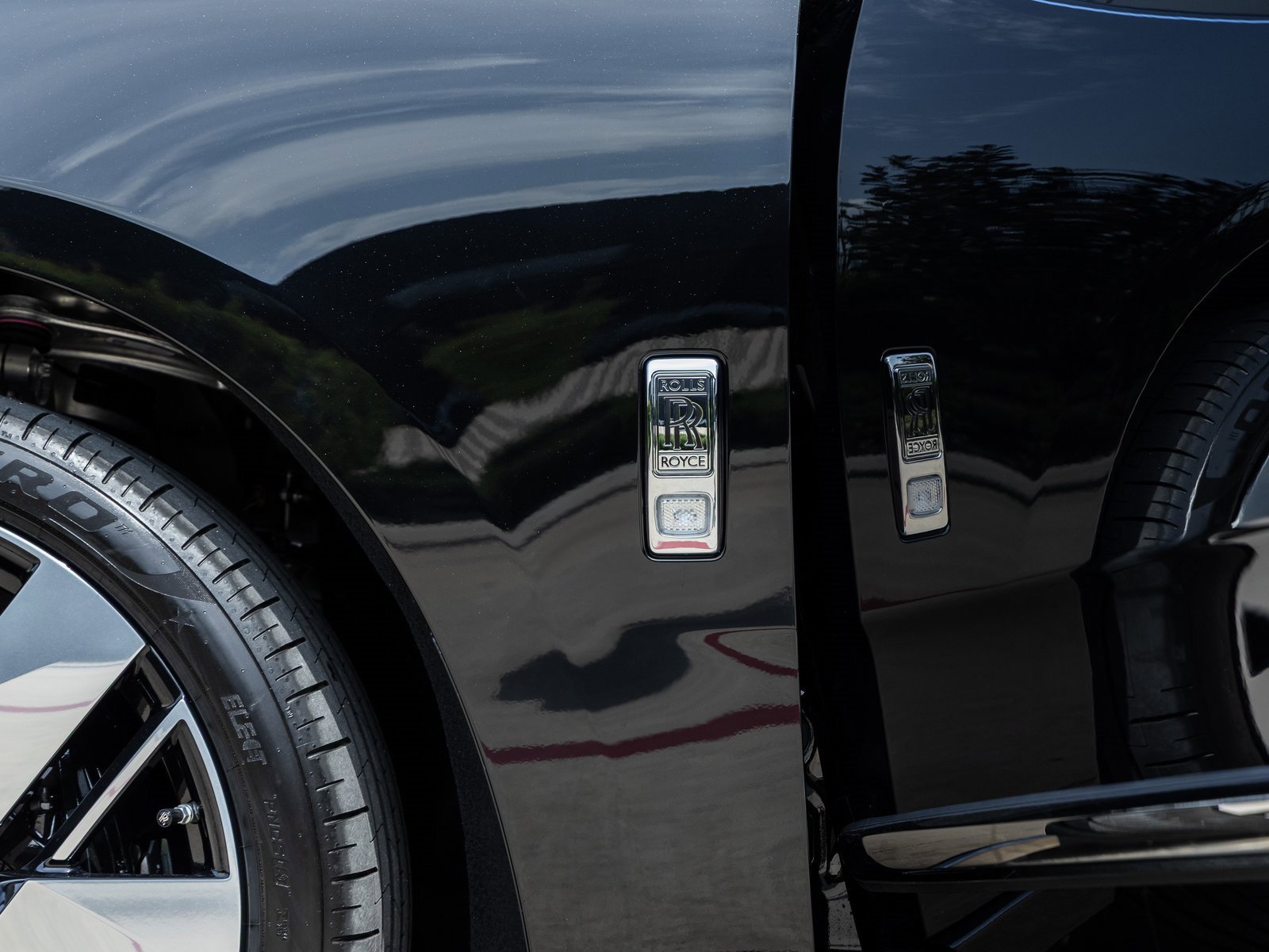 New 2026 Rolls-Royce Cullinan image 16