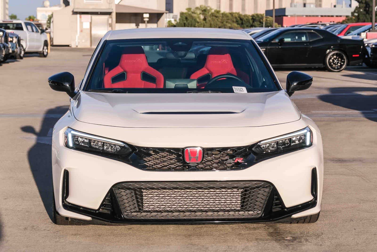 Used 2024 Honda Civic Type R image 2